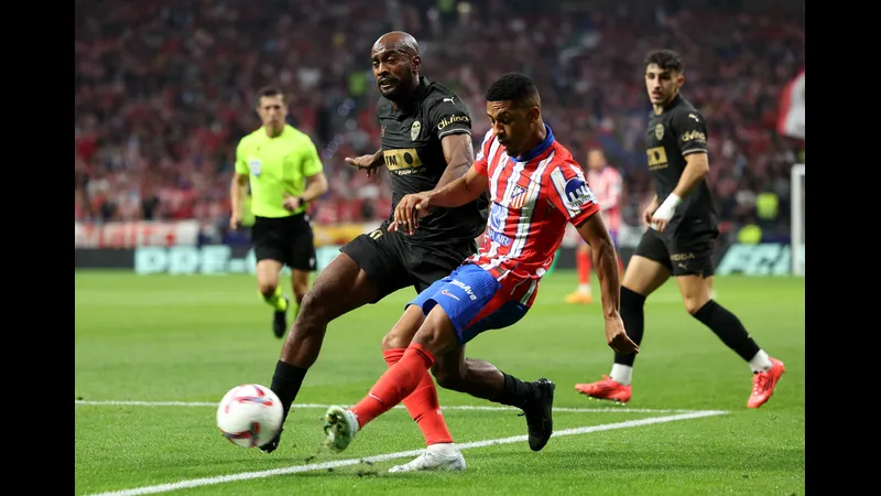 Trận đấu bóng đá giữa Atletico Madrid và - "Atletico Madrid" vs Trận đấu bóng đá giữa Atletico Madrid và - "Atletico Madrid" vs