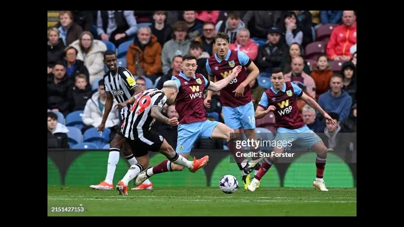 Minh họa cho "Hình ảnh bóng đá 'Burnley' Minh họa cho "Hình ảnh bóng đá 'Burnley'